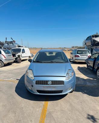 RICAMBI AUTO FIAT PUNTO 2006