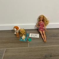 Barbie dogsitter