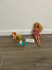 Barbie dogsitter