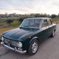 Alfa Romeo Giulia 1300 Ti con motore 2000