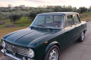 Alfa Romeo Giulia 1300 Ti con motore 2000