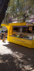 Rimorchio a gancio traino