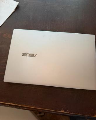 Asus ux425ea i7