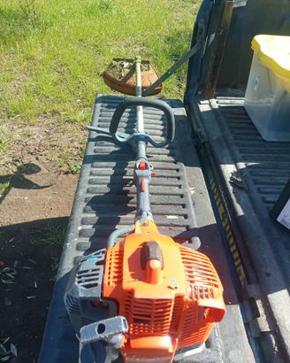 Decespugliatore oleo-mac BC 350