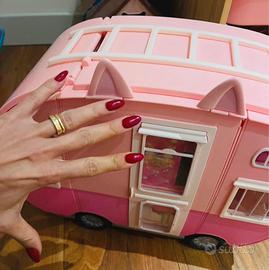 Camper nanana surprise