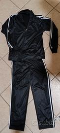 Tuta sportiva nera
