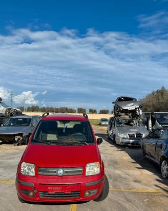 RICAMBI AUTO FIAT PANDA 2007 ROSSA