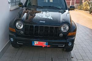jeep Cherokee 2,8 CRD