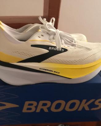 Brooks Hyperion max 4