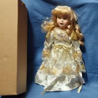 Bambola di ceramica porcellanato nuova 