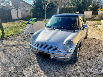 MINI One 1.6 Benzina/GPL – Anno 2002