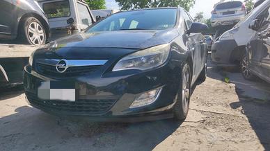Ricambi Opel Astra Sports Tourer Anno 2011