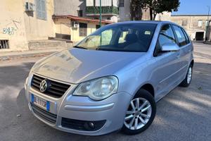 Polo 1.4 tdi 2009 super full opt
