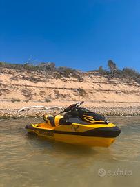 Seadoo RXT 300 2022-69ore-schermo colori