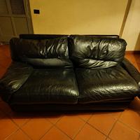 Divano due posti in vera pelle nera