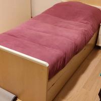 letto singolo con materasso e letto aggiuntivo 