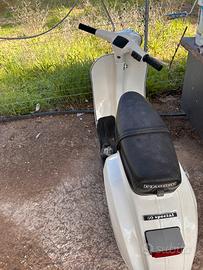 Vespa special 50