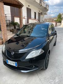 Lancia Ypsilon Gpl Nera