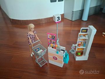 Barbie al supermercato 