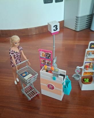 Barbie al supermercato 
