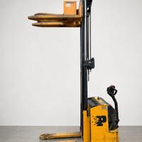 Transpallet elettrico OM