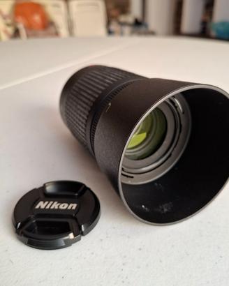 Obiettivo Nikon AF-S DX 55-200mm f/4-5.6 G VR