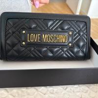 portafoglio moschino 