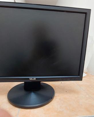 monitor per pc, tastiera e mouse