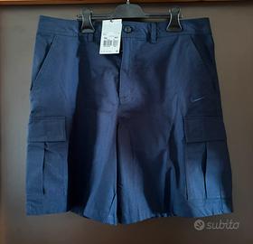 Pantaloncino cargo Nike taglia 34 Nuovo etichetta