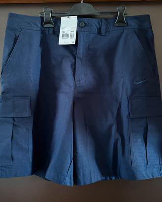Pantaloncino cargo Nike taglia 34 Nuovo etichetta