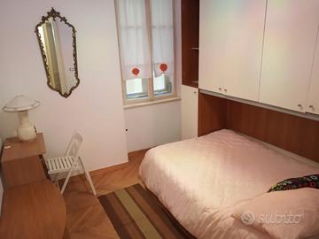 Camera matrimoniale atrezzatissima oberdan-stazi