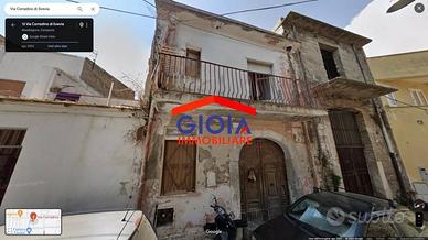 Villa di 176 m² con 4 locali a Mondragone