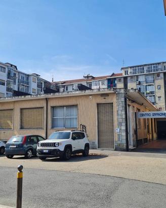 Immobile di 170 m² con 4 locali a Moncalieri