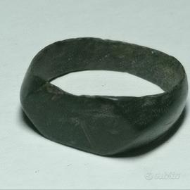 ANTICO ANELLO ROMANO IN BRONZO