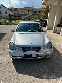 Mercedes-Benz c 180 anno 2003