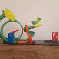pista hotwheels drago