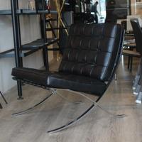 KNOLL Poltrona Barcelona NUOVA by in pelle nera