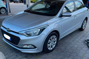 Hyundai i20 1.1 CRDi 75CV 5 porte - 2016