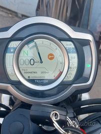 Moto triumph 1200 scrabler xc