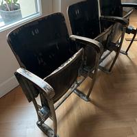Rarissime sedie da cinema in legno nero