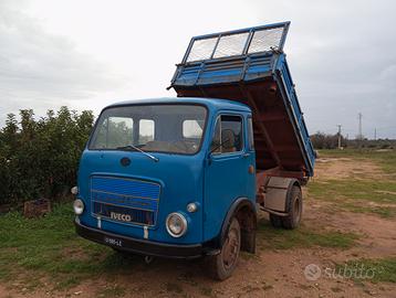 Om lupetto ribaltabile