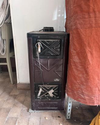 Stufa a legna 30x30