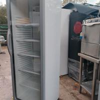 vetrina frigo bevande 