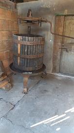 Torchio da uva Antico