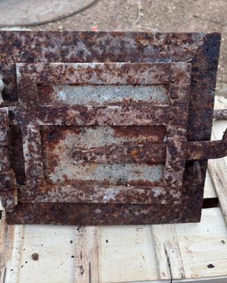Sportelli vintage ferro/ghisa per forno a legna