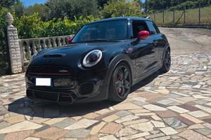 MINI F56 JCW 