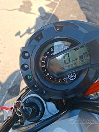 Yamaha FZ6