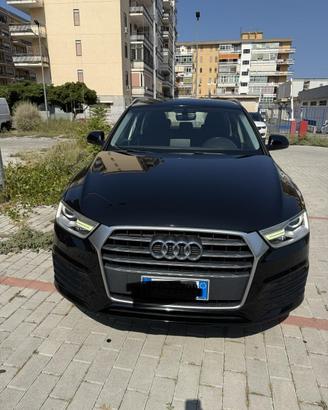 Audi Q3 2.0 TDI 120 CV Euro 6B sport