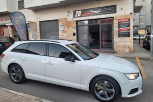 Audi A4 2.0 TDI 150 CV ultra S tronic Sport * Navi
