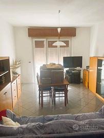 Appartamento di 97 m² con 3 locali e box auto a Ma
